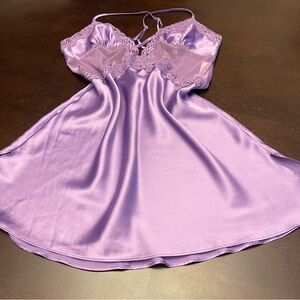 Frederick’s Of Hollywood Women SM Chemise Slip Dress Lingerie Lilac Satin & Lace